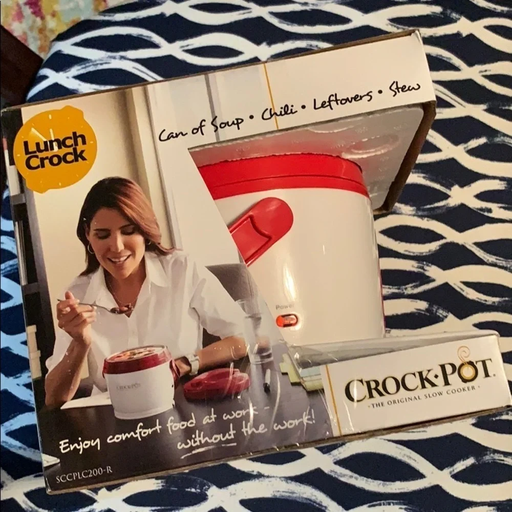 NWT Crock-Pot Lunch Pot in Red with teacher decal